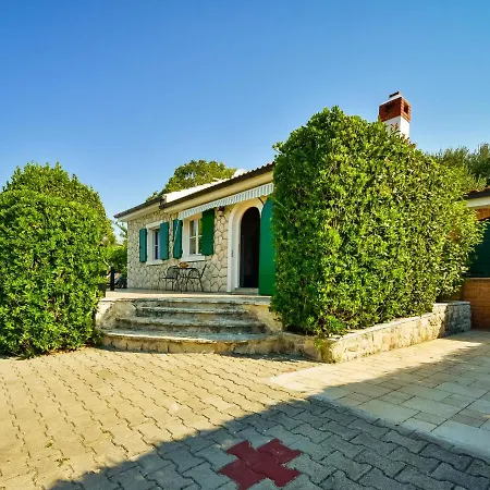 Tatil Evi Sandra By Interhome