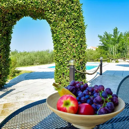 Tatil Evi Sandra By Interhome Zadar