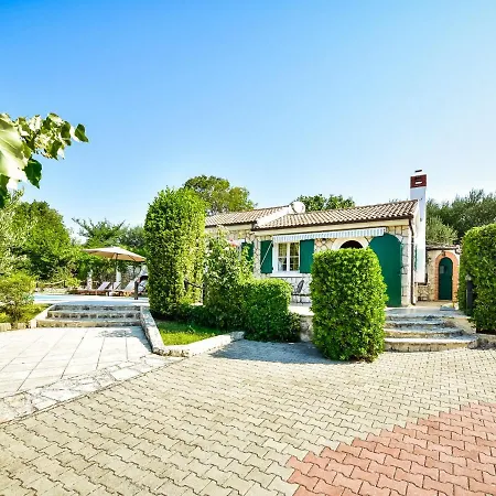 Sandra By Interhome Tatil Evi Zadar